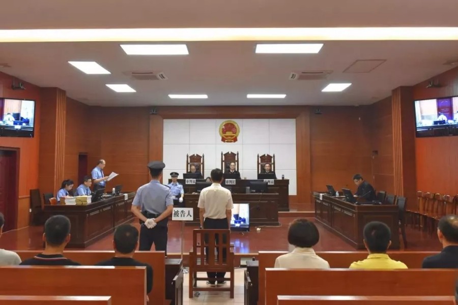 MK体育-队内矛盾继续发酵老将控诉年轻球员无悔改情